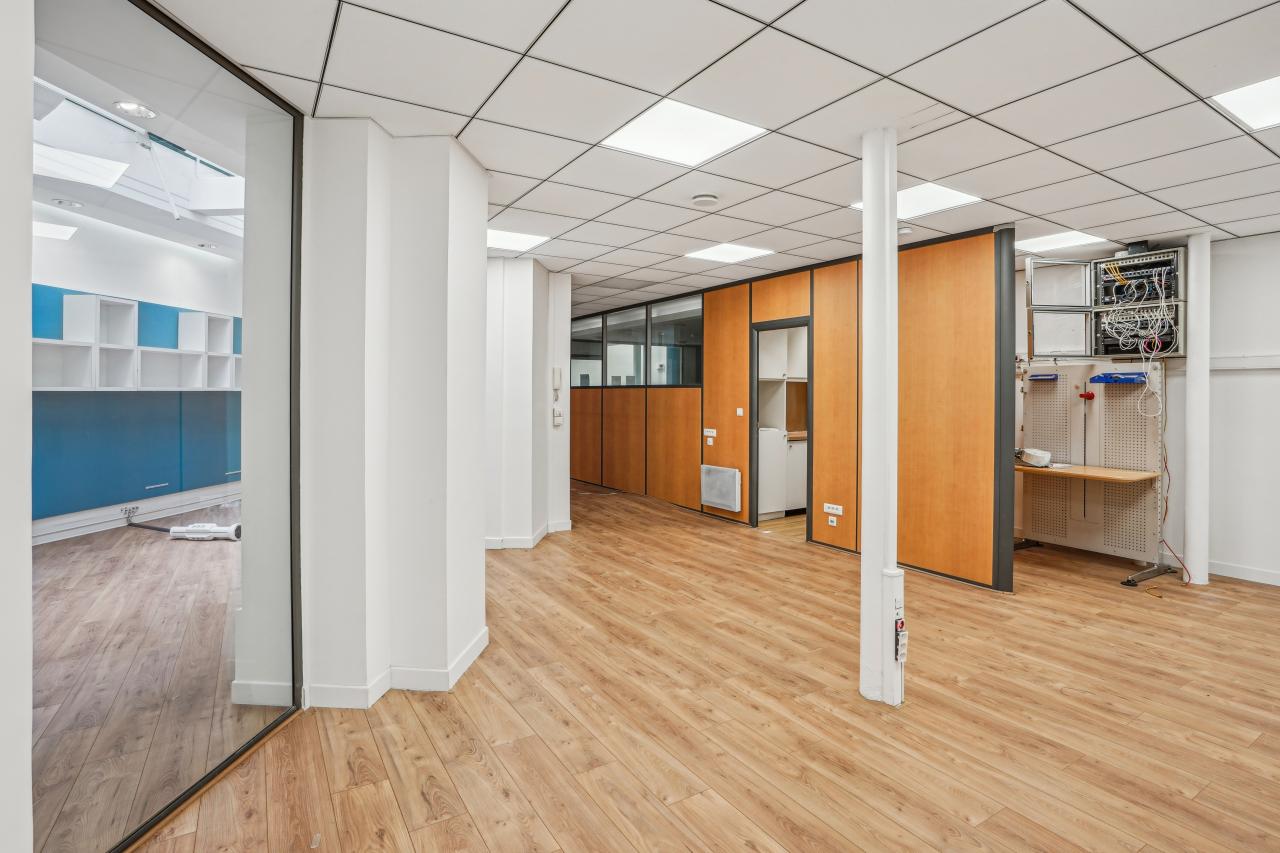 Bureau Paris 252m² Location bureau Paris OLBUR2530637 13